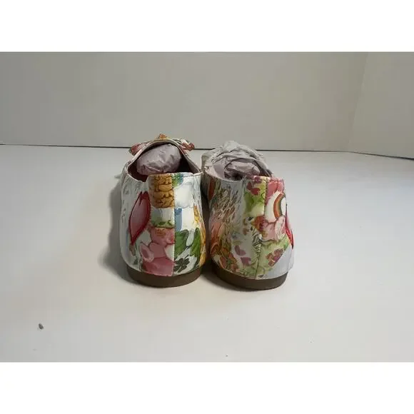 NIB Care Bear Iron Fist Rainbow Flats Size 7 - Picture 6 of 6
